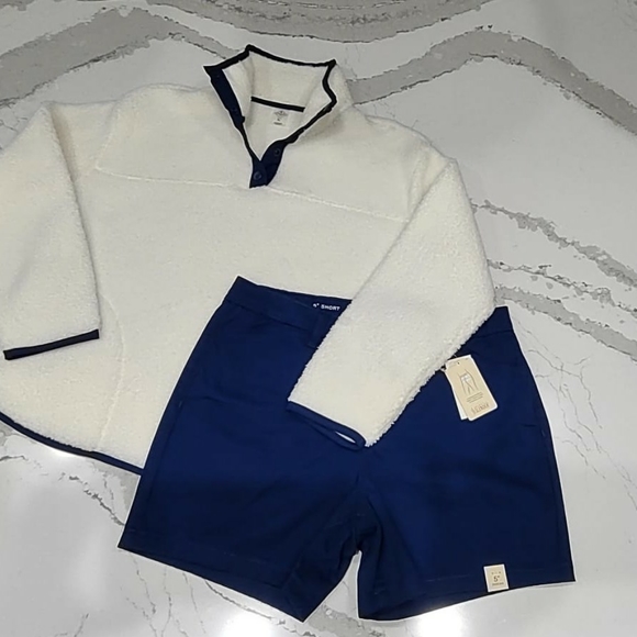 St. John's Bay Other - NWT-St. John's Bay Sherpa Pullover and Short Set